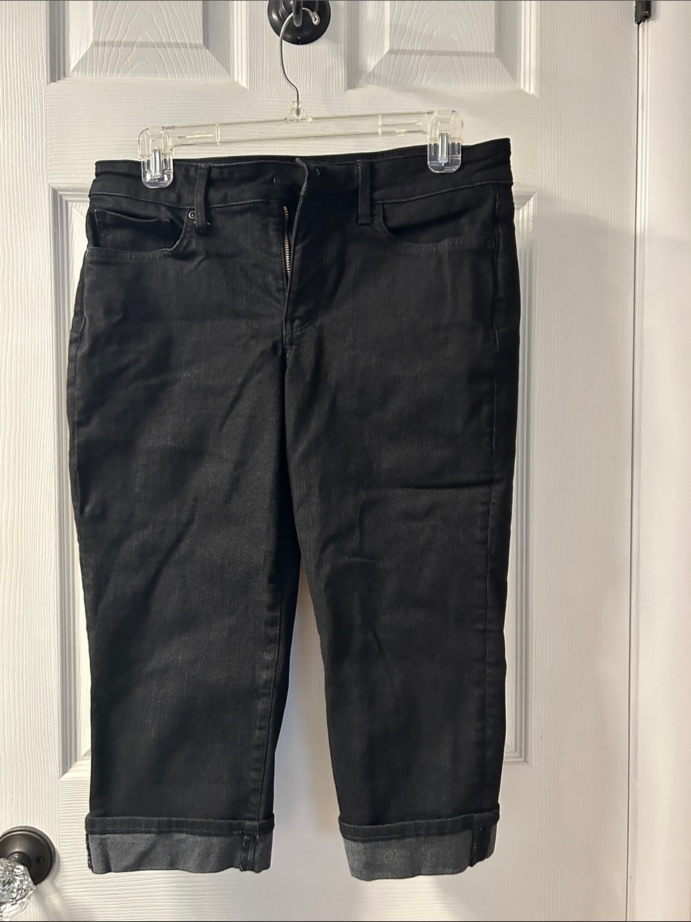 NYDJ Black Cropped Skimmers Shorts